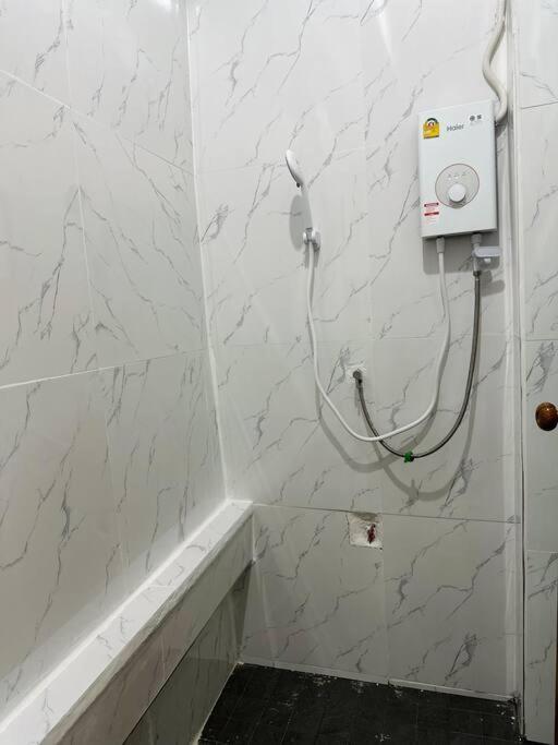 Megun 10 Duplex Apartment Bangkok Luaran gambar